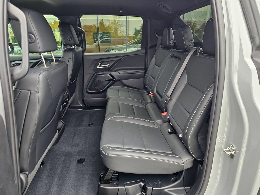 Used 2026 Chevrolet Silverado EV LT AWD/4WD image 17