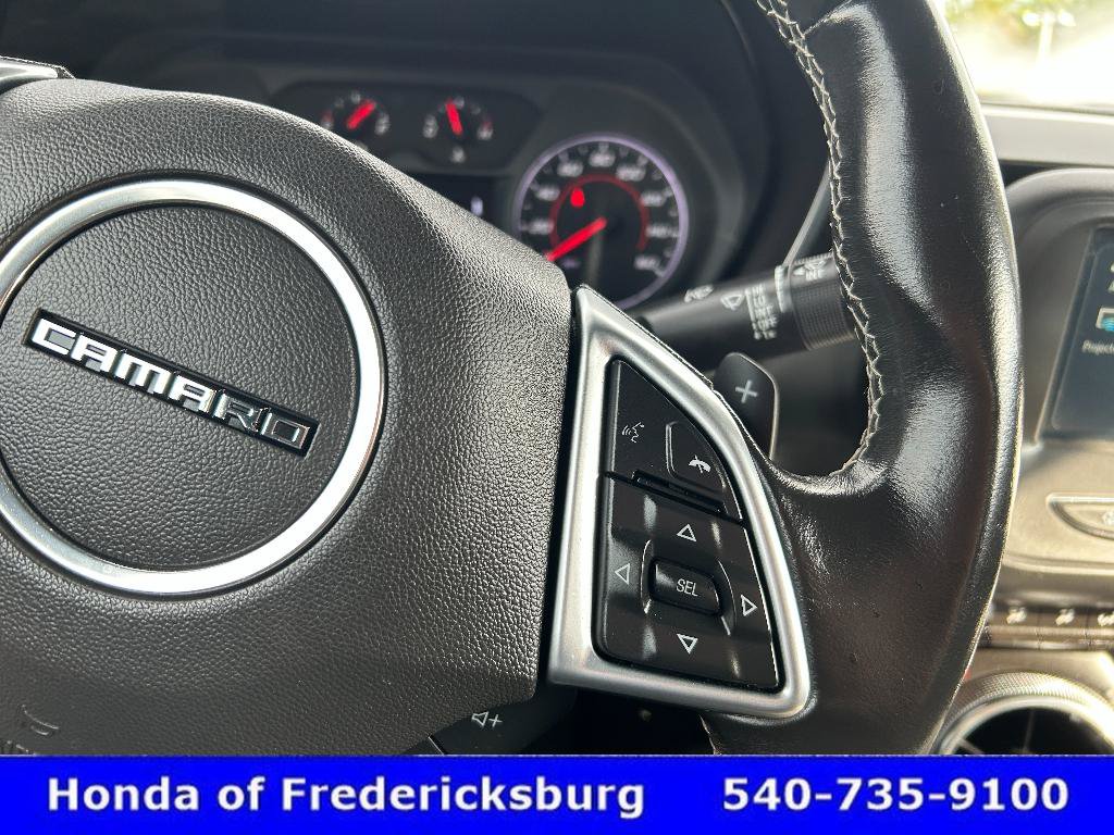 Used 2017 Chevrolet Camaro LT RWD image 14