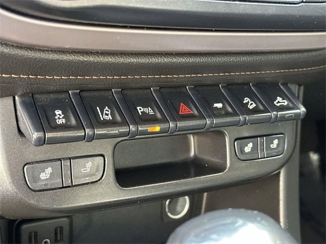 Used 2022 GMC Canyon AT4 w/ Driver Alert Package image 38