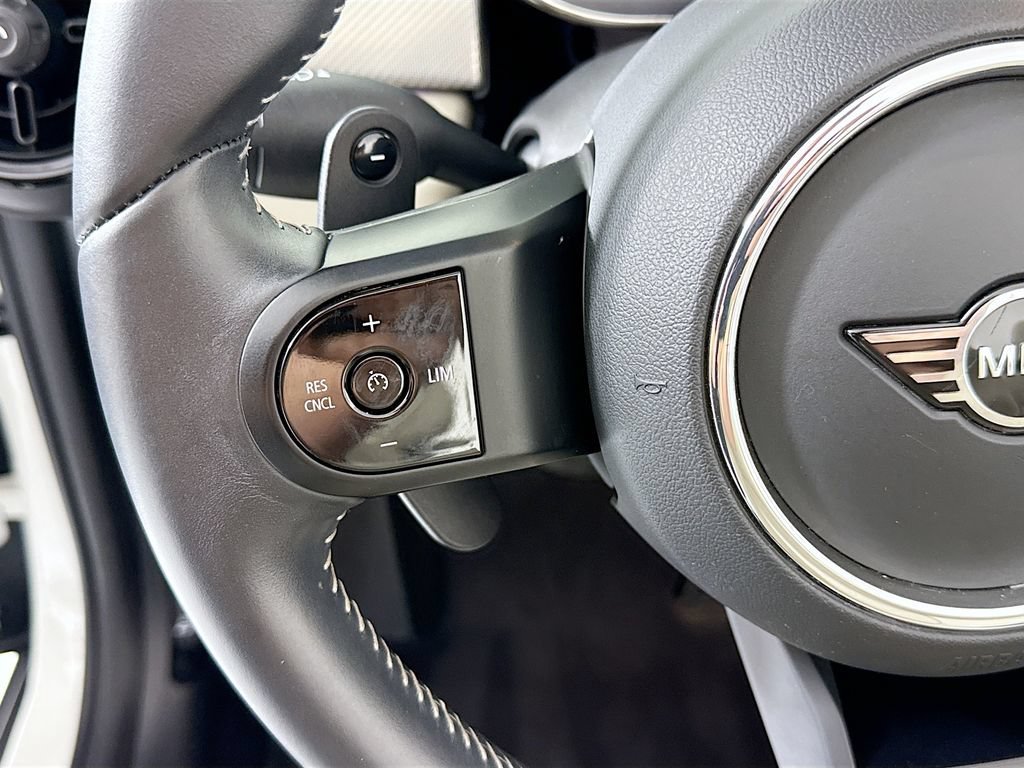 Used 2023 MINI Cooper S w/ Signature Upholstery Package FWD image 19