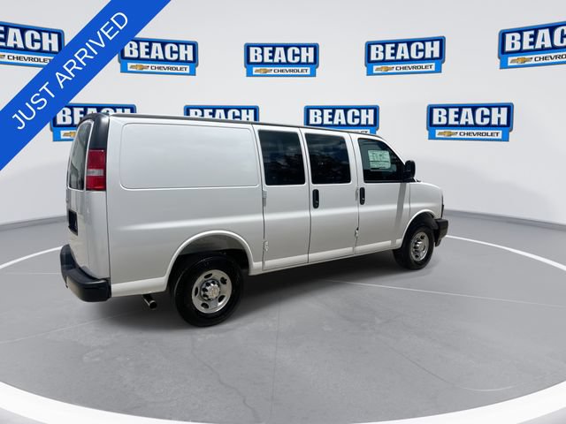 New 2026 Chevrolet Express 2500 w/ Driver Convenience Package RWD image 8