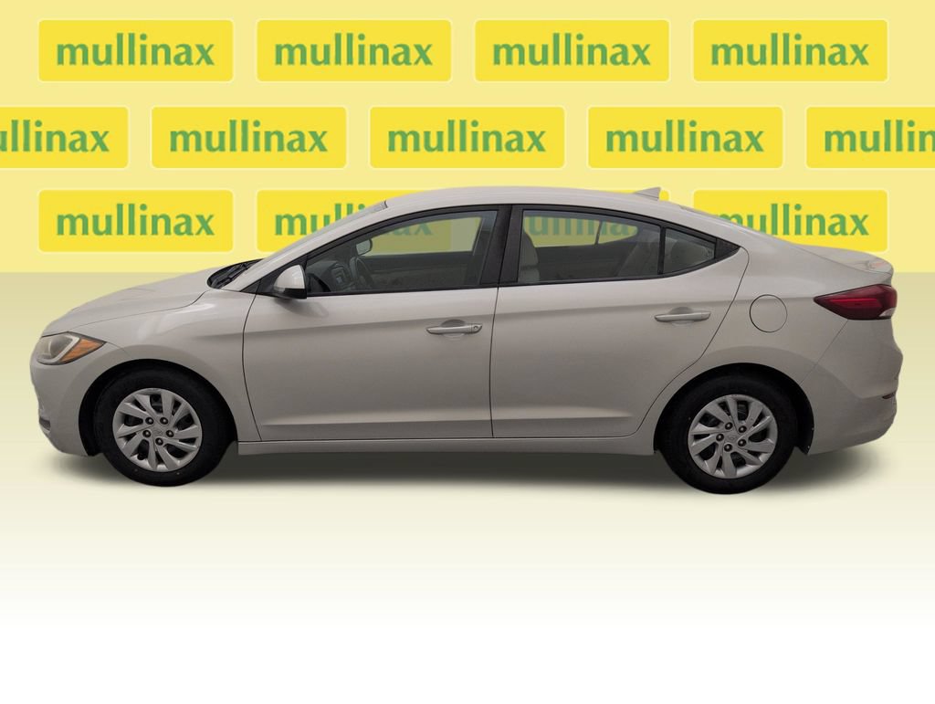 Used 2017 Hyundai Elantra SE FWD image 9