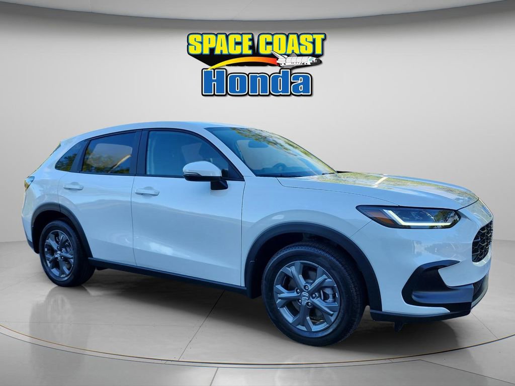 New 2026 Honda HR-V LX image 4
