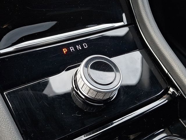 Used 2023 Jeep Grand Cherokee Altitude image 16