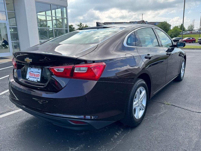 Used 2020 Chevrolet Malibu LS FWD image 3