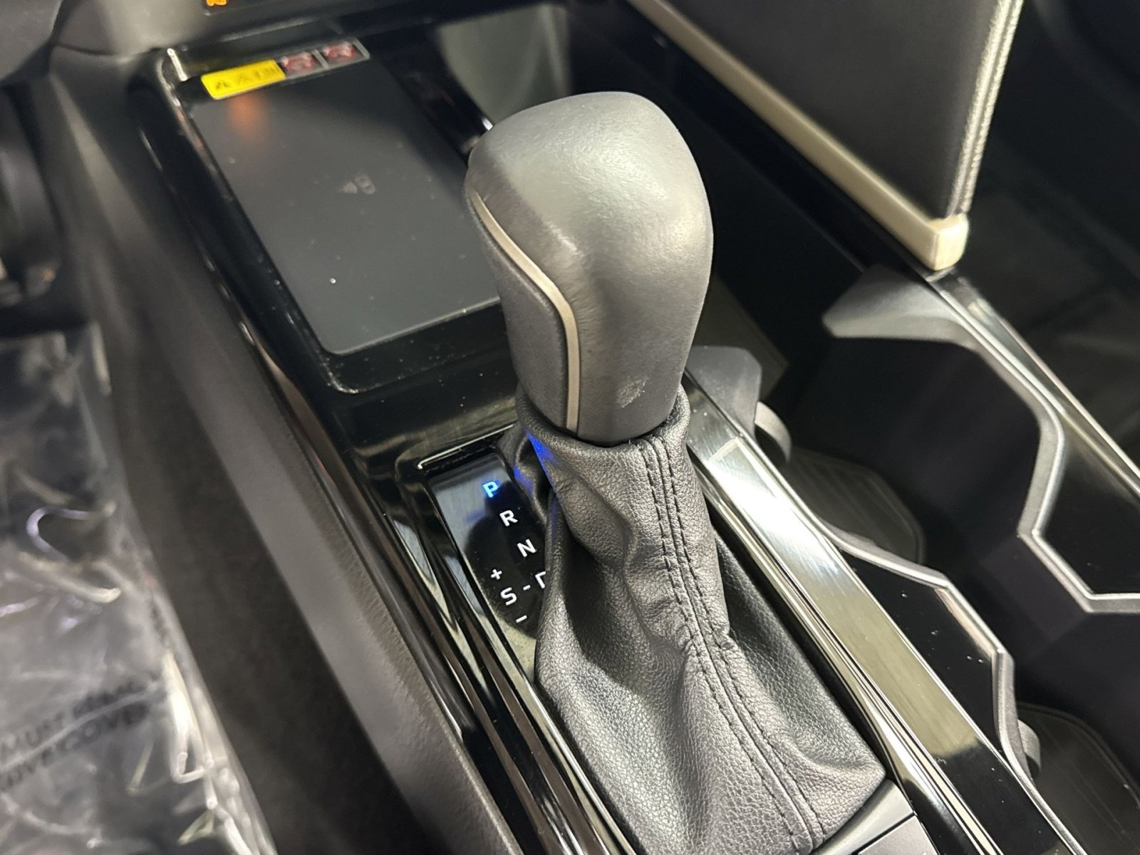 Used 2025 Toyota Camry XSE image 26