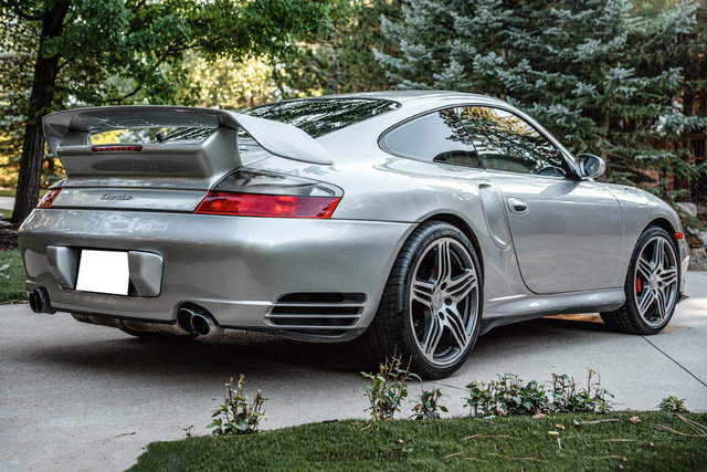 Used 2002 Porsche 911 Turbo AWD/4WD image 8