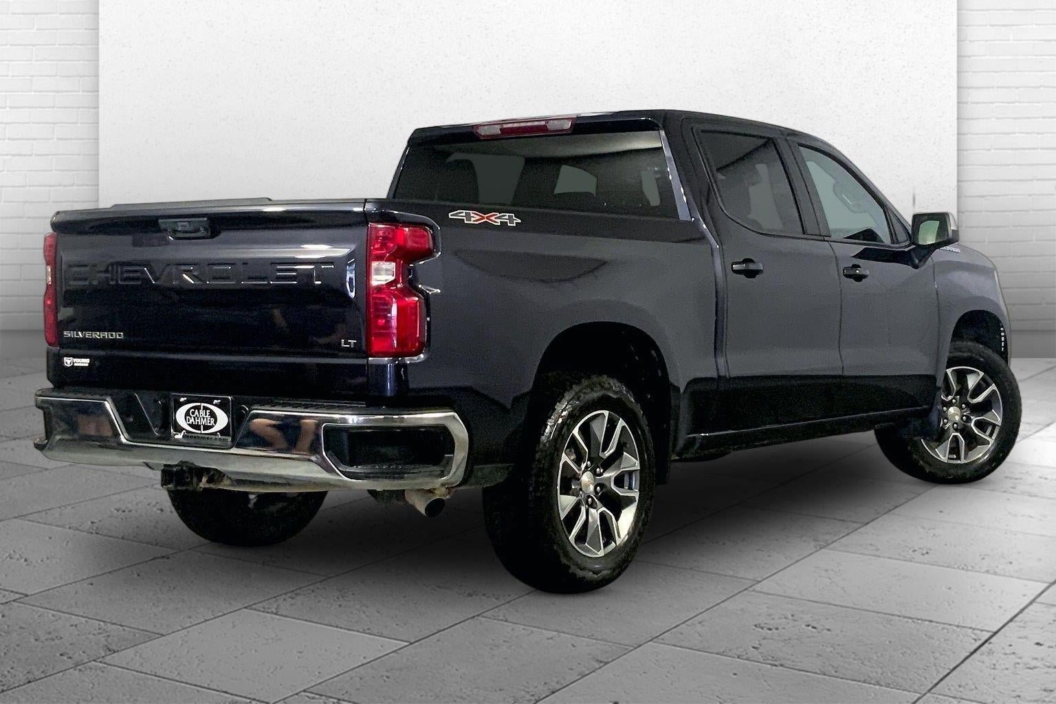 Used 2024 Chevrolet Silverado 1500 LT AWD/4WD image 13