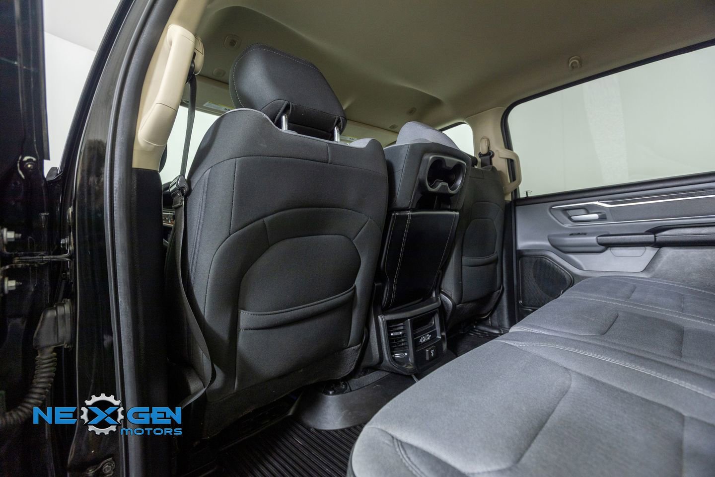 Used 2019 RAM 1500 Big Horn image 26
