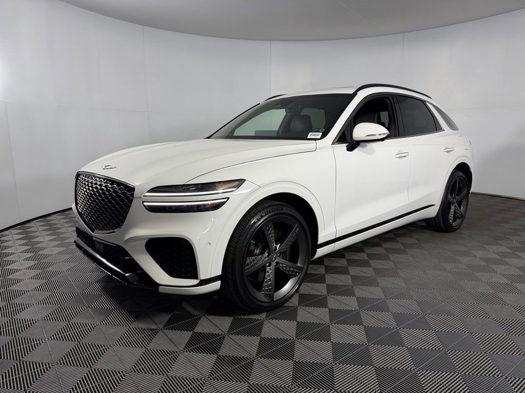 Used 2025 Genesis GV70 2.5T Sport Prestige w/ Sport Prestige Package AWD/4WD image 10