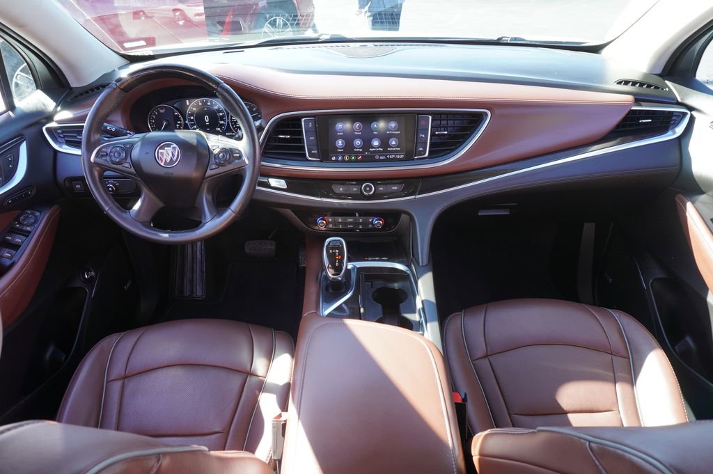 Used 2020 Buick Enclave Avenir w/ Avenir Technology Package image 12