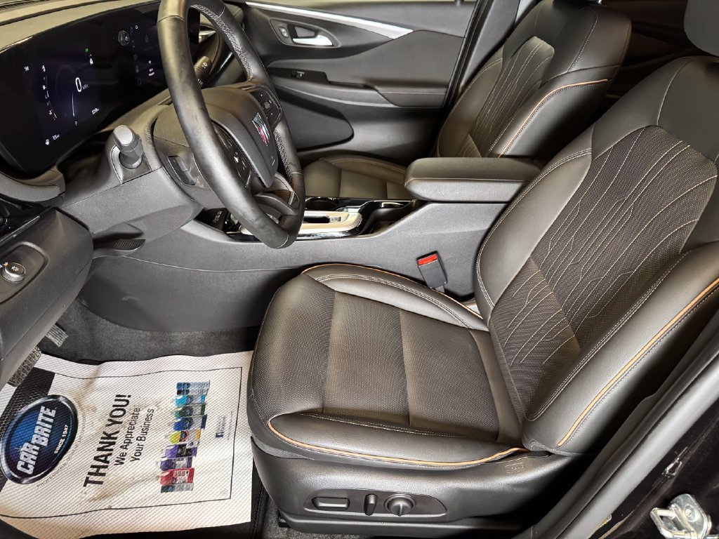 Used 2025 Buick Envista Preferred FWD image 20