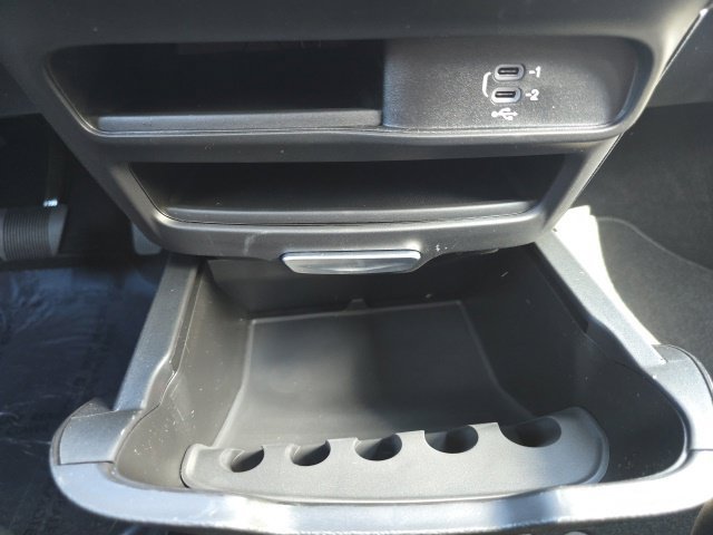 New 2027 Chrysler Pacifica Select AWD/4WD image 19