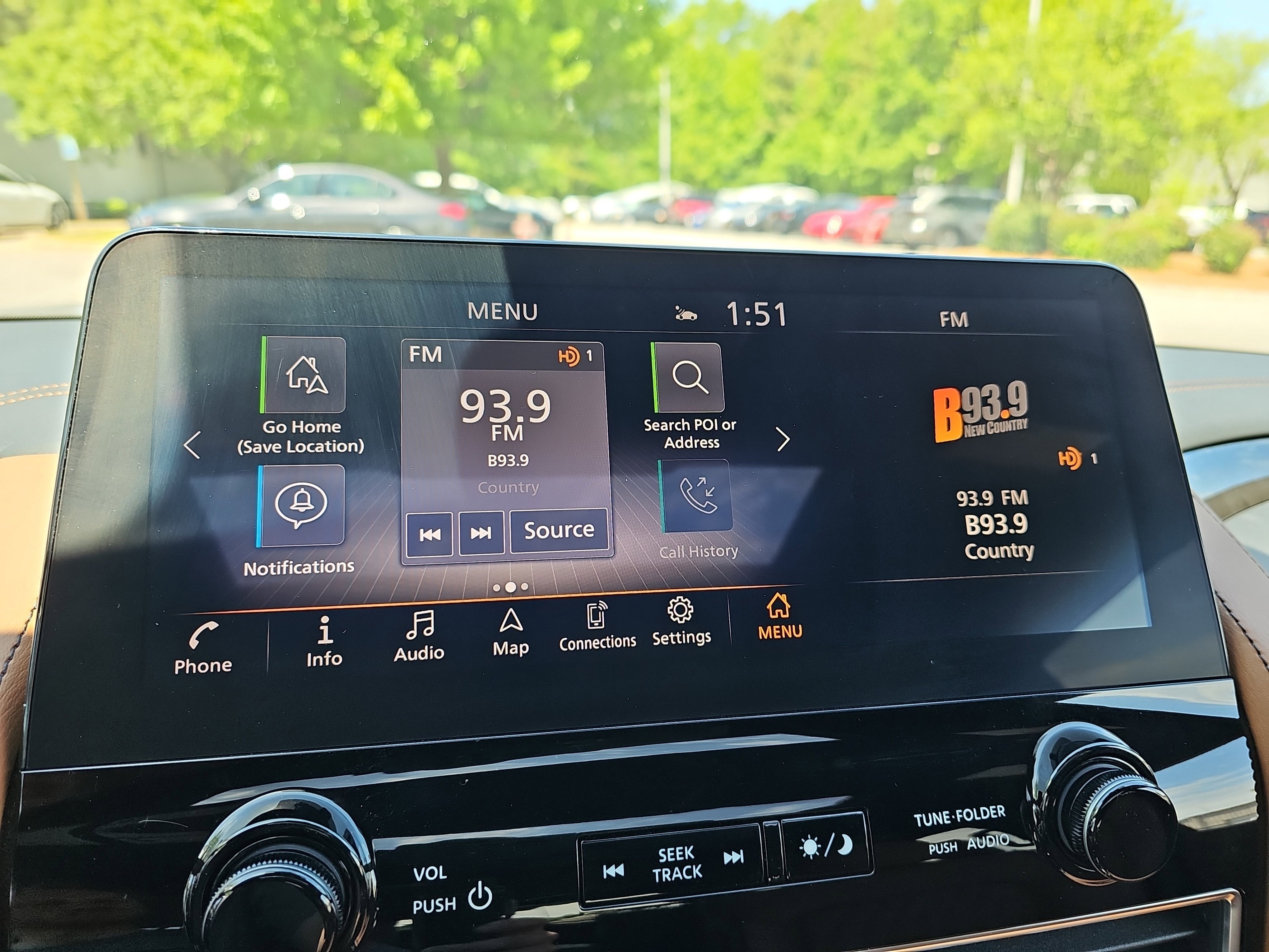 Used 2024 INFINITI QX80 Sensory AWD/4WD image 23