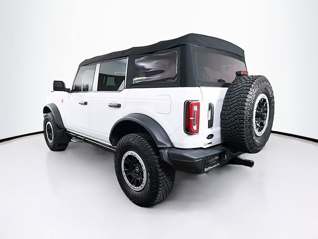 Used 2023 Ford Bronco Badlands image 5