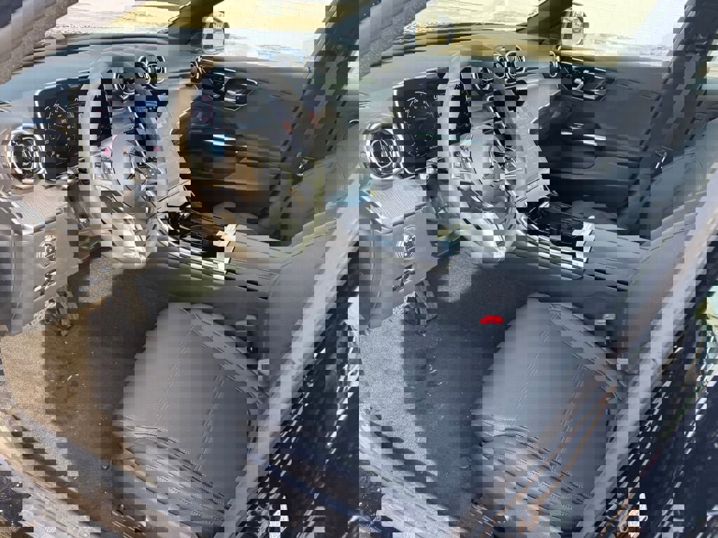 New 2026 Mercedes-Benz C 300 4MATIC Sedan image 9