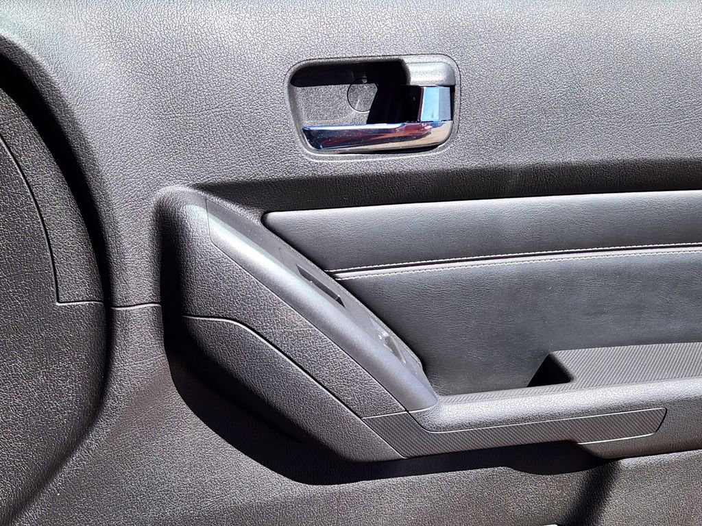 Used 2008 HUMMER H3 Alpha image 13