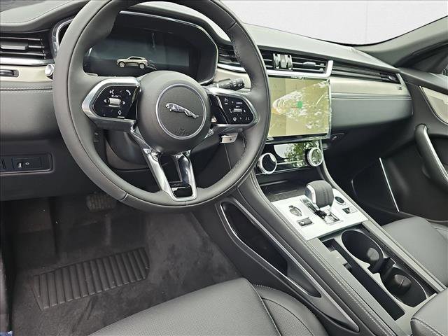 New 2026 Jaguar F-PACE R-Dynamic S image 13