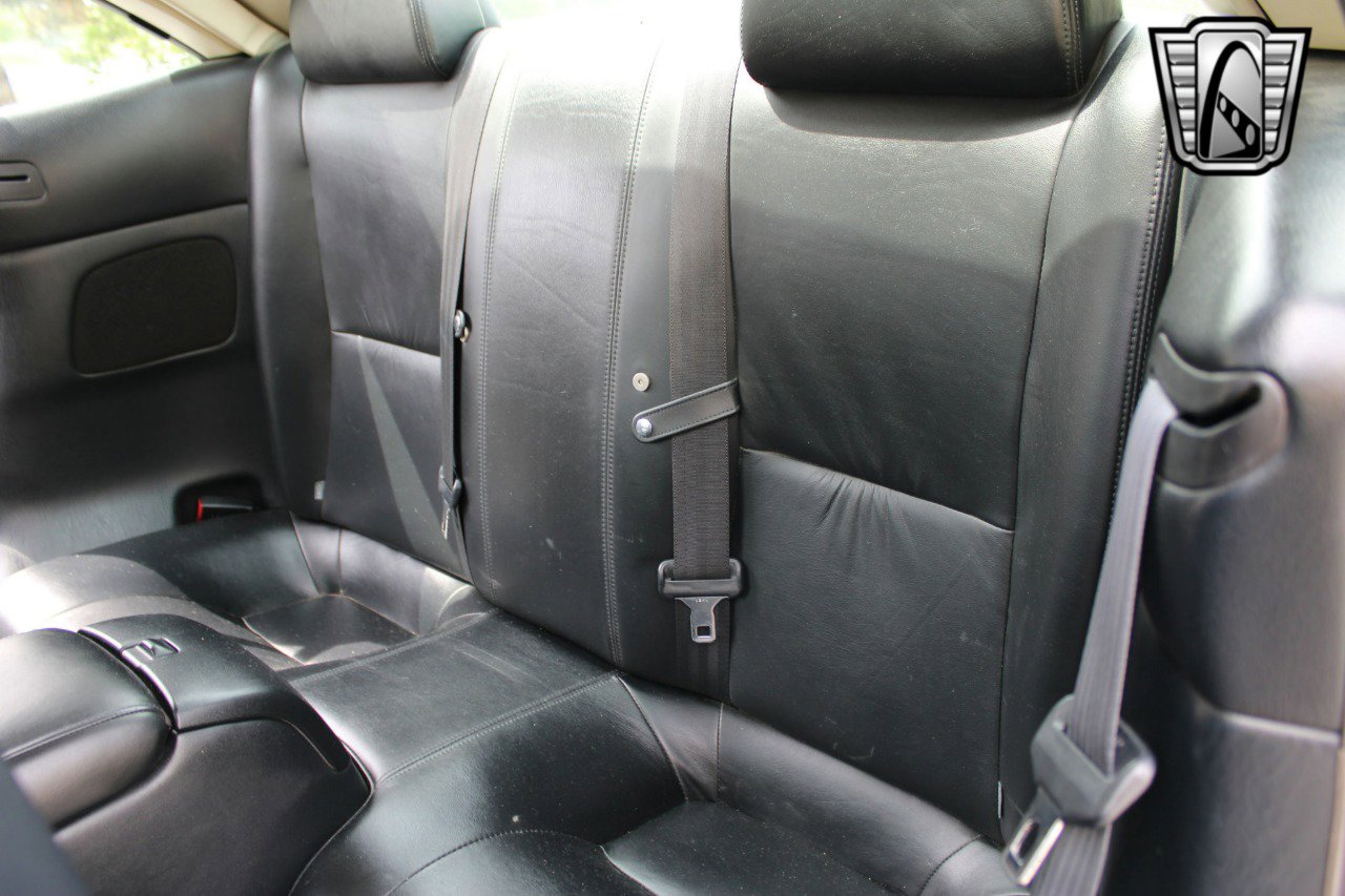 Used 2002 Lexus SC 430 Convertible image 17