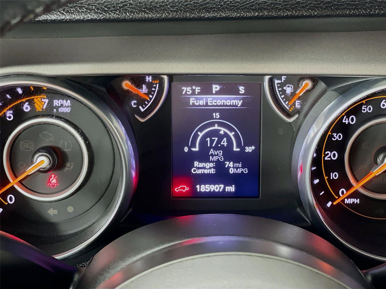 Used 2018 Jeep Wrangler Unlimited Sport S image 15