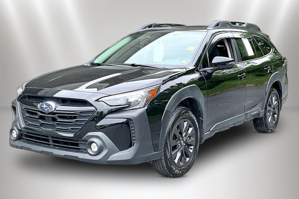 Certified 2025 Subaru Outback Onyx Edition XT AWD/4WD image 3