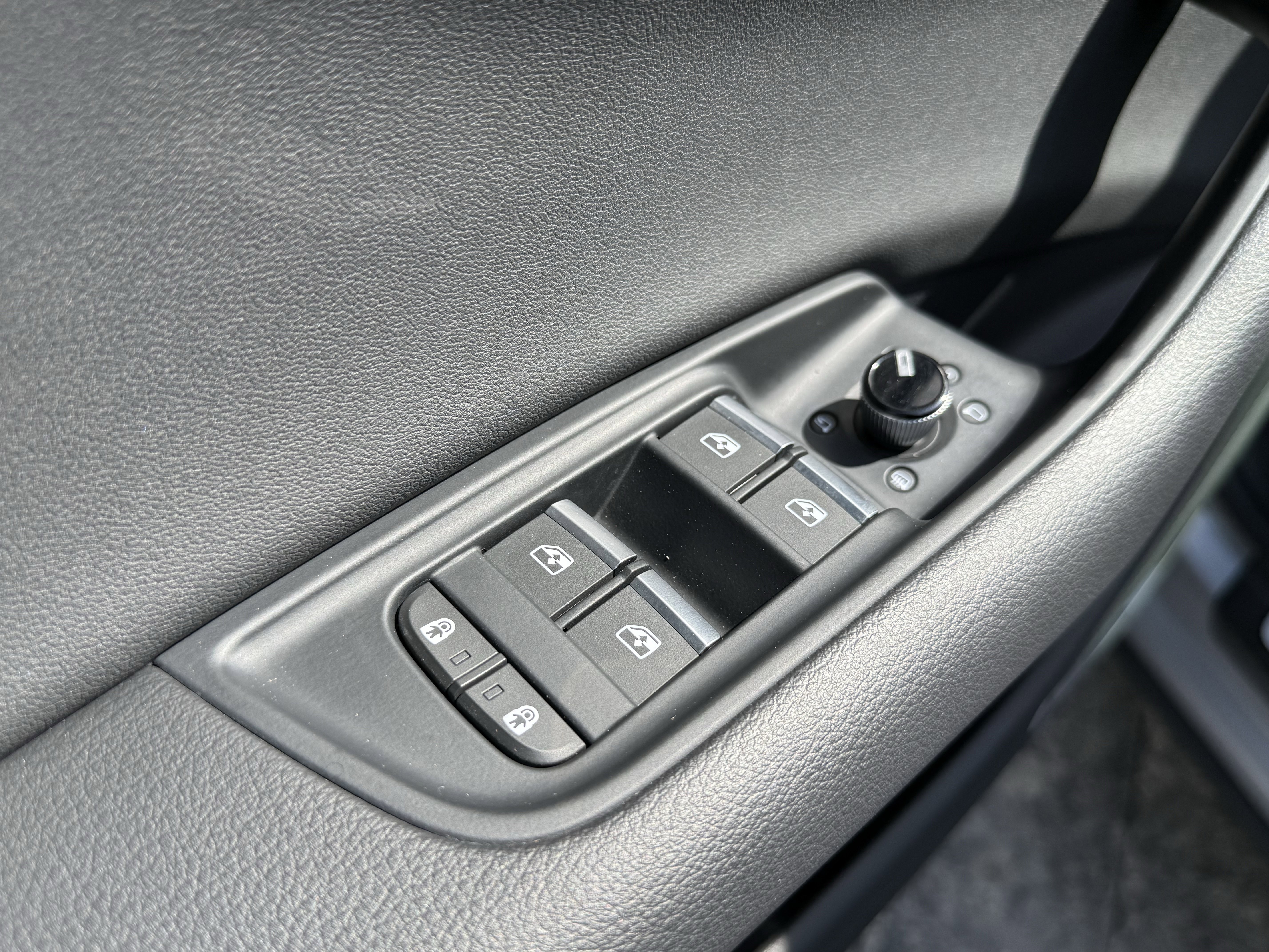 Used 2021 Audi Q8 Premium Plus w/ Premium Plus Package image 11