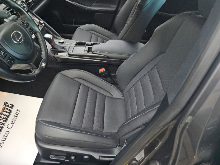 Used 2024 Lexus IS 350 F Sport w/ Memory Package AWD/4WD image 3