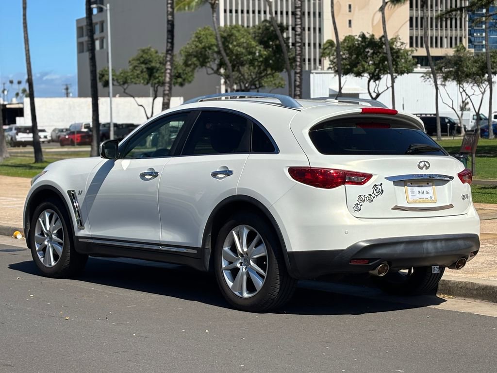 Used 2015 INFINITI QX70 AWD w/ Premium Package image 3