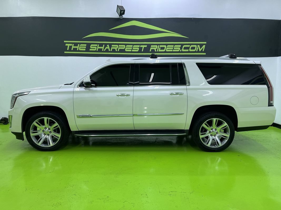 Used 2015 Cadillac Escalade ESV Luxury AWD/4WD image 6