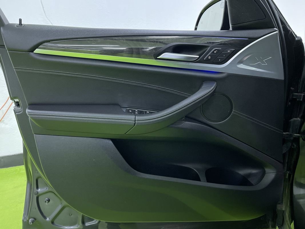 Used 2018 BMW X3 xDrive30i image 16