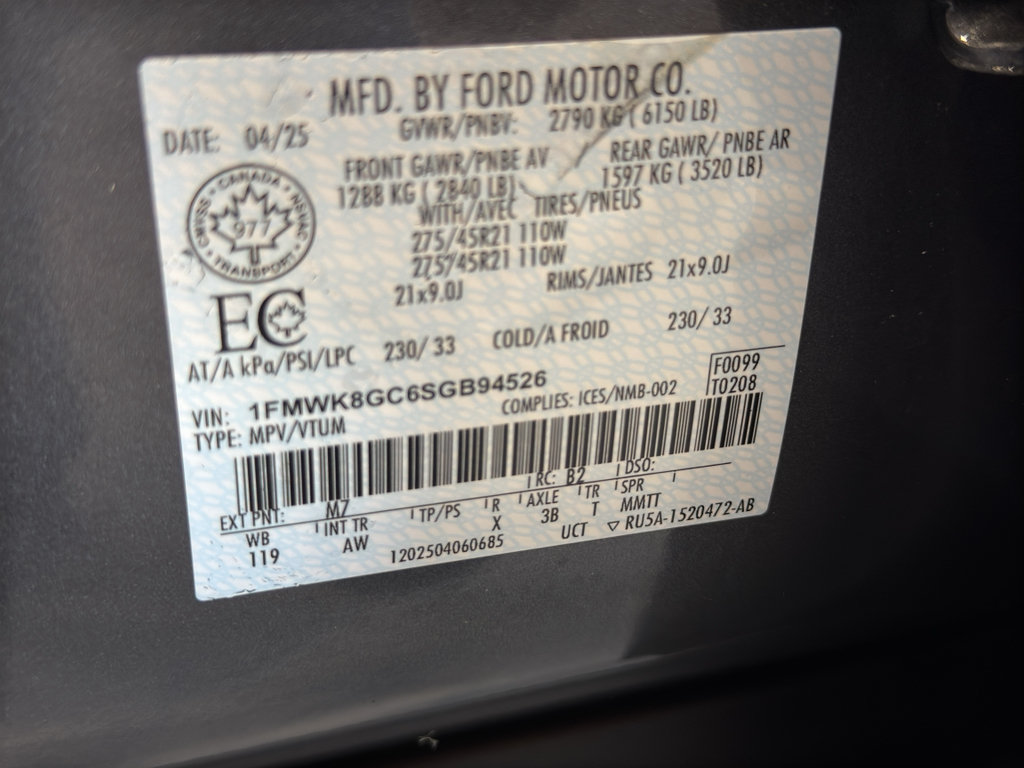 Used 2025 Ford Explorer ST AWD/4WD image 41