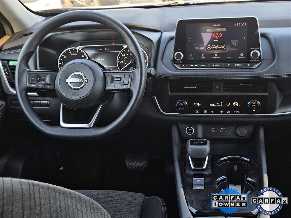 Used 2023 Nissan Rogue SV image 10