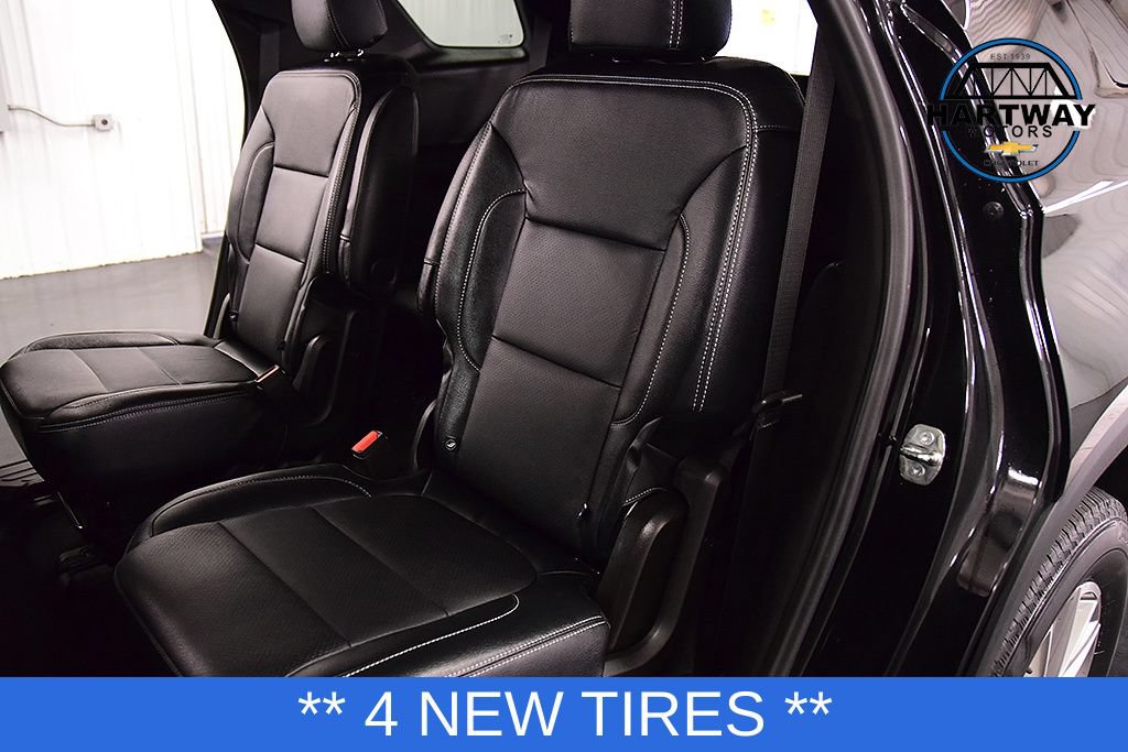 Used 2023 Chevrolet Traverse LT AWD/4WD image 31
