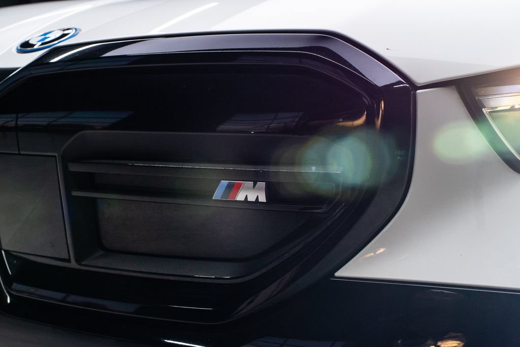 Used 2024 BMW i5 M60 AWD/4WD image 7