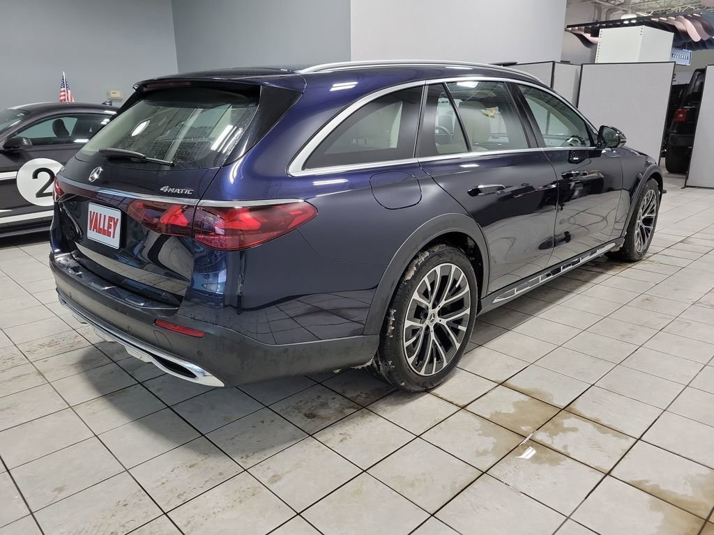 Used 2025 Mercedes-Benz E 450 4MATIC All-Terrain Wagon image 6