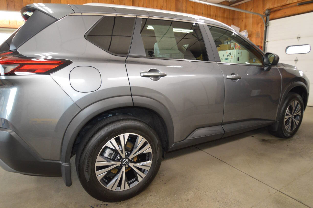 Used 2023 Nissan Rogue SV w/ SV Premium B Package AWD/4WD image 11
