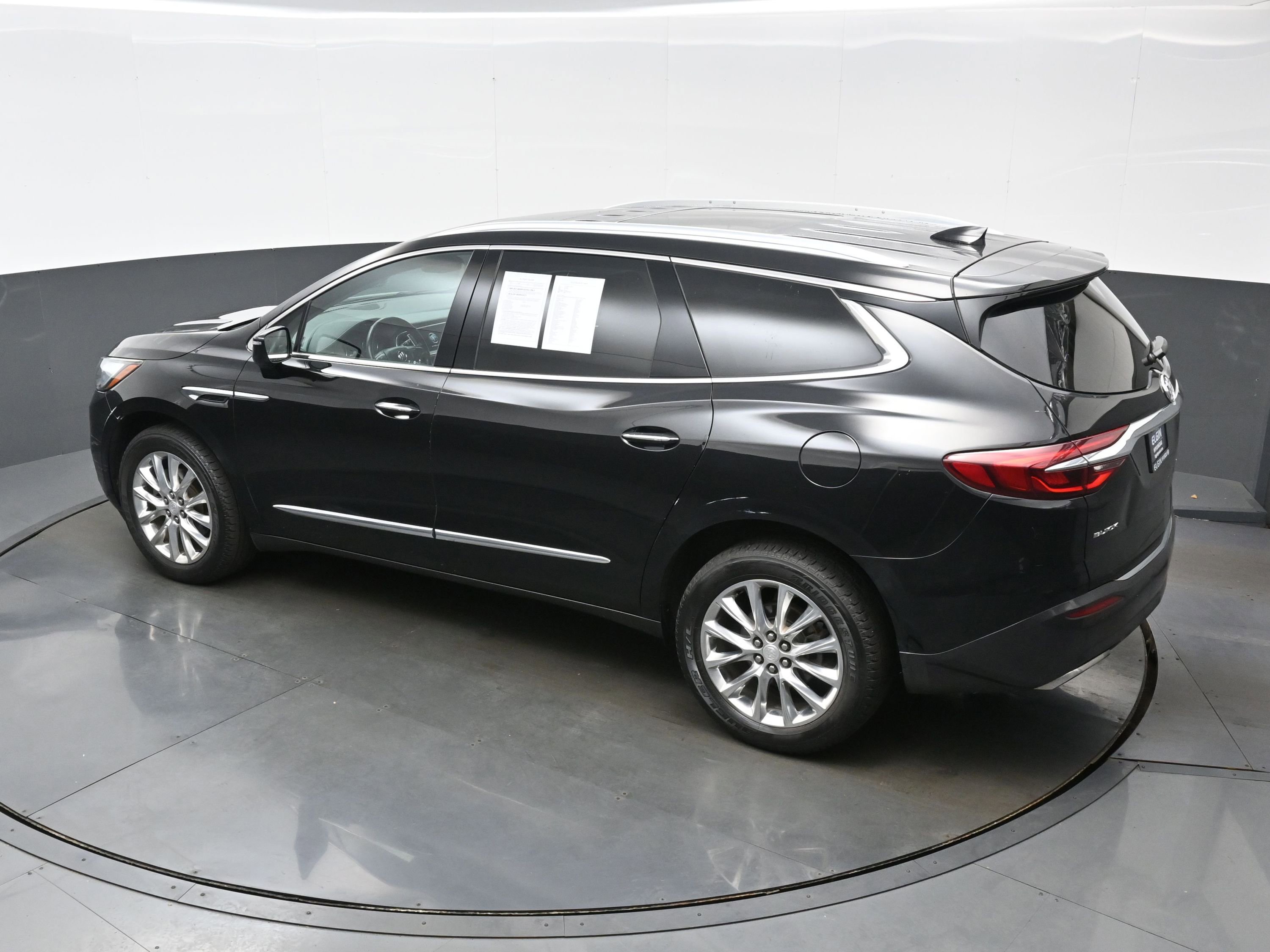 Used 2018 Buick Enclave Premium w/ Experience Buick Package image 37