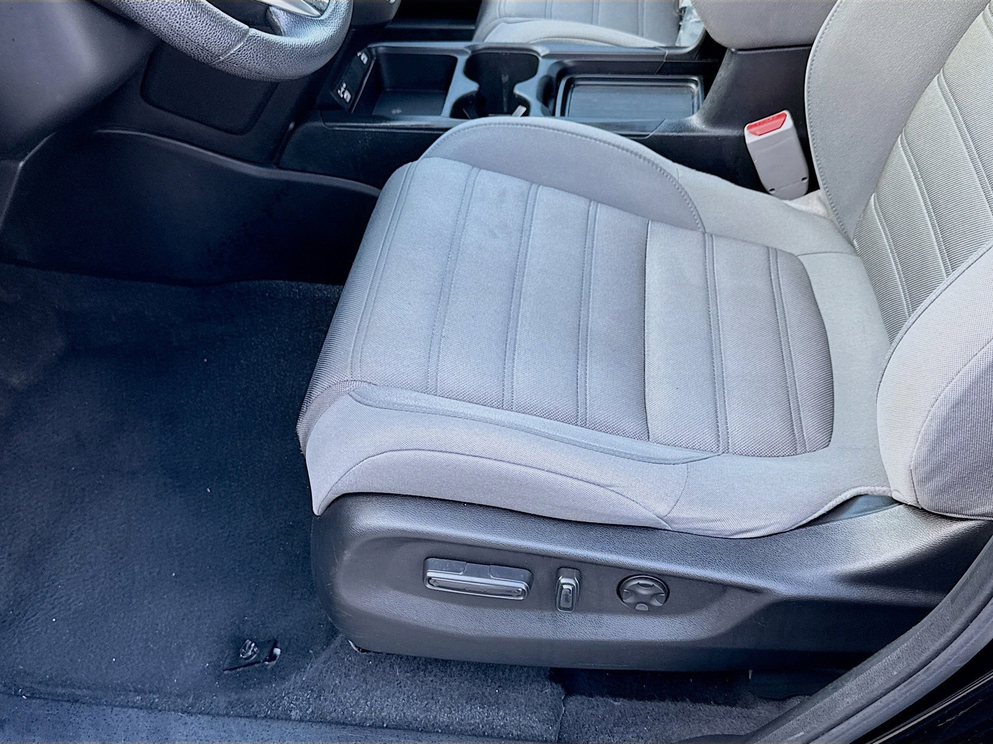 Used 2022 Honda CR-V EX image 17