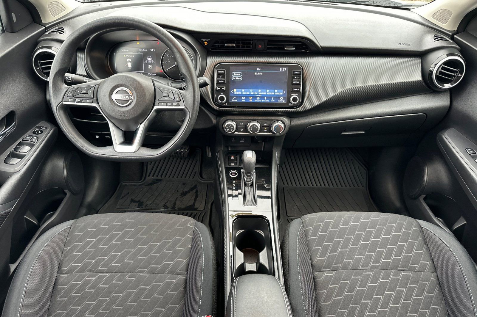 Used 2024 Nissan Kicks SV image 14