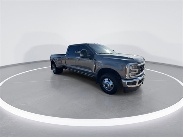 Certified 2024 Ford F350 Lariat w/ Lariat Ultimate Package image 2