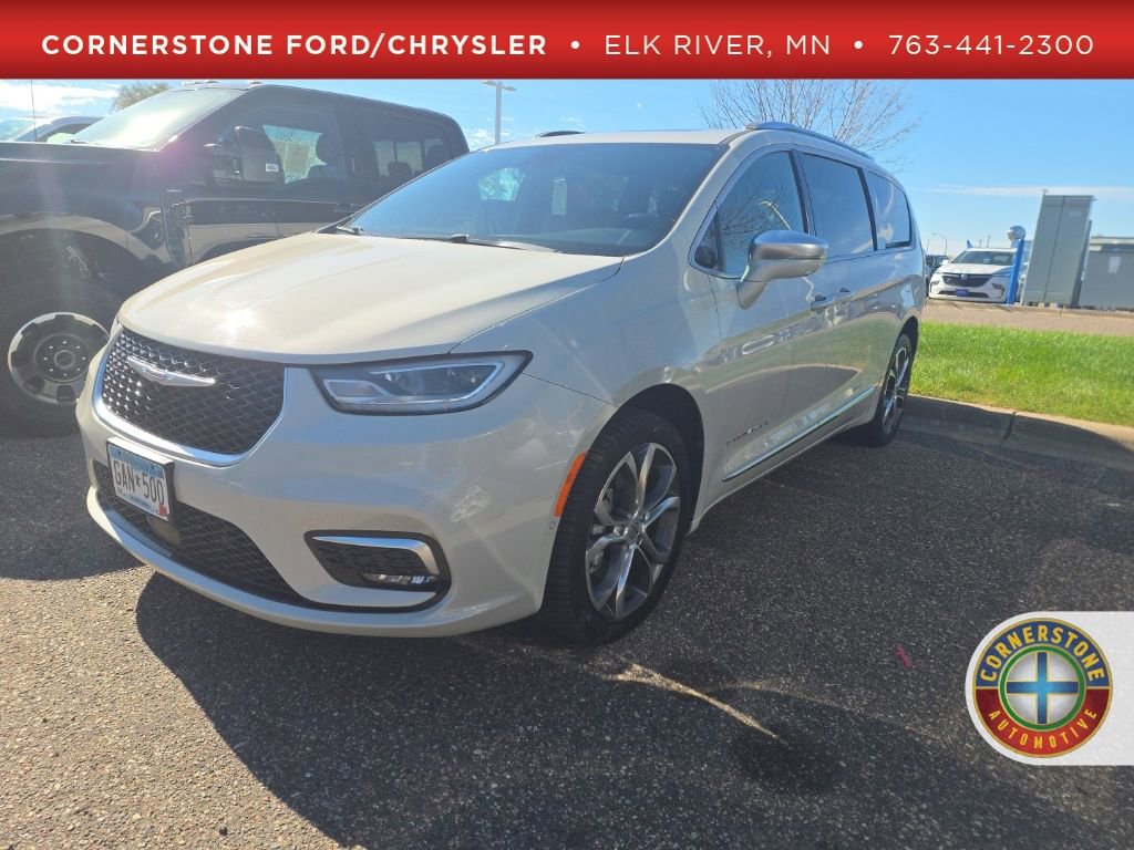 Used 2021 Chrysler Pacifica Pinnacle