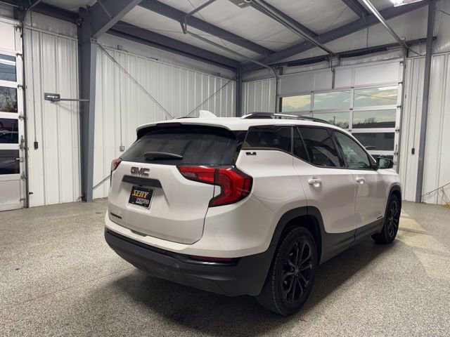 Used 2020 GMC Terrain SLE w/ Driver Convenience Package image 12
