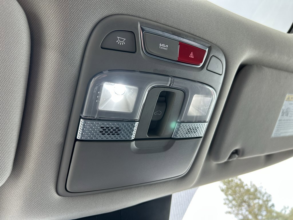 Certified 2025 Kia Telluride S AWD/4WD image 30