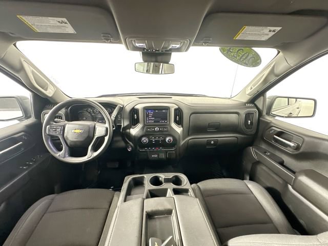 Used 2024 Chevrolet Silverado 1500 Custom image 3