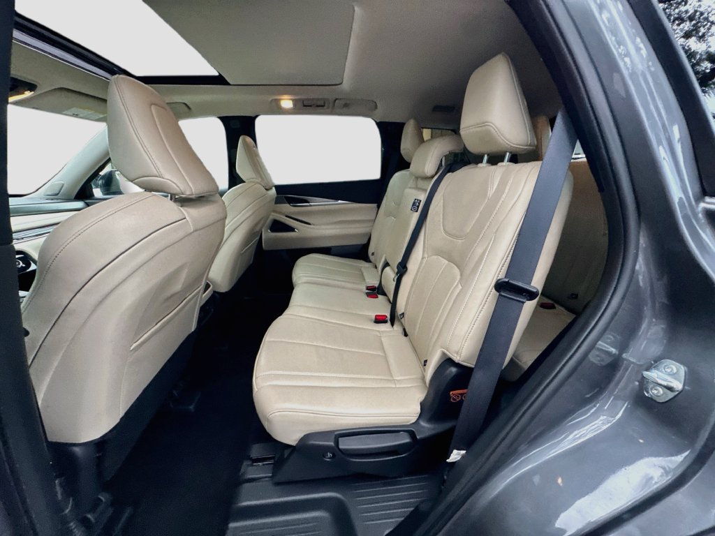 Certified 2023 INFINITI QX60 Luxe w/ Performance Audio Package AWD/4WD image 27