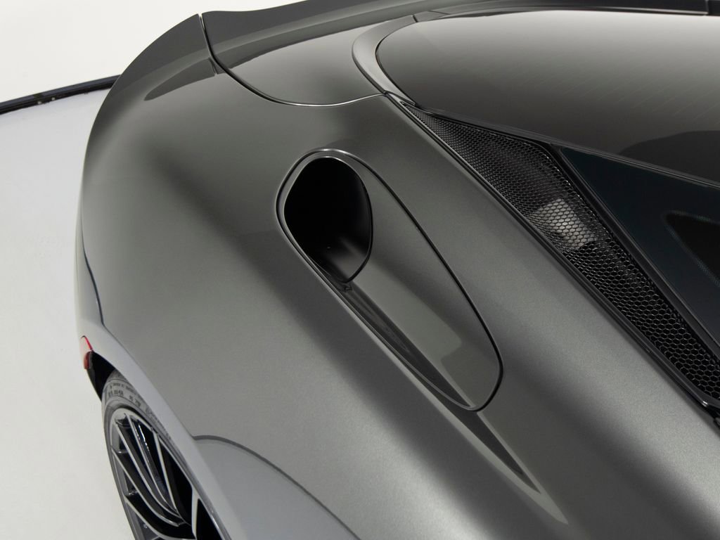 Used 2021 McLaren GT image 39
