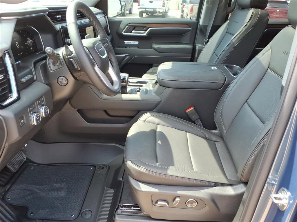 New 2026 GMC Sierra 1500 Denali w/ Denali Reserve Package image 15