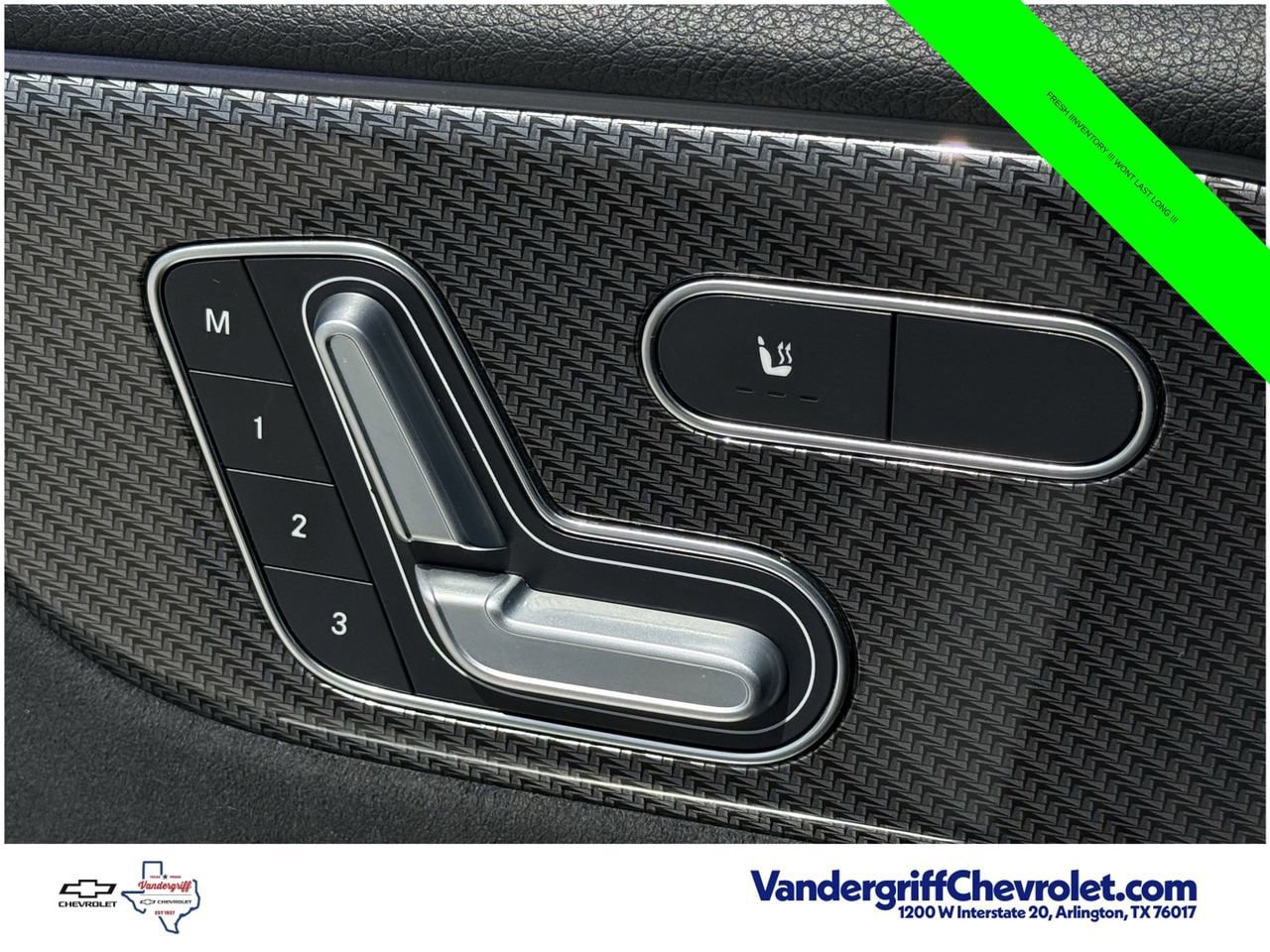 Used 2023 Mercedes-Benz GLB 35 AMG 4MATIC image 20