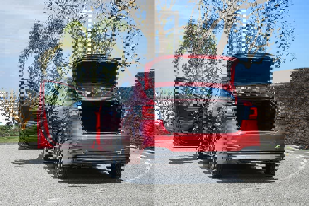 Used 2020 Subaru Legacy Premium image 26