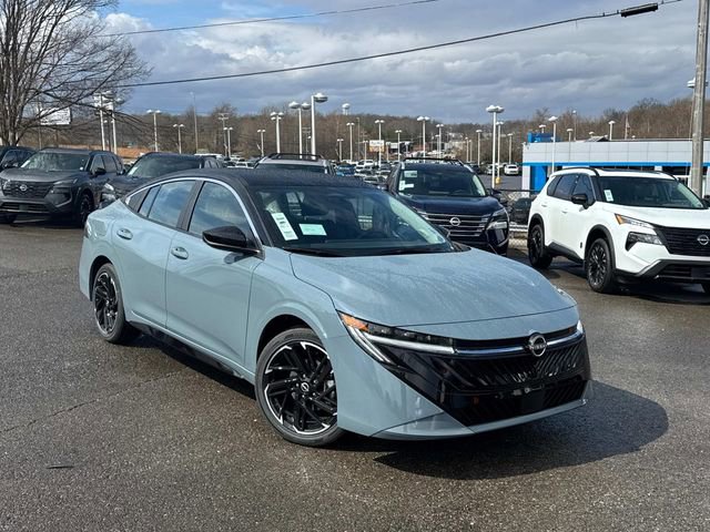New 2026 Nissan Sentra SR w/ Floor Mat Package image 2